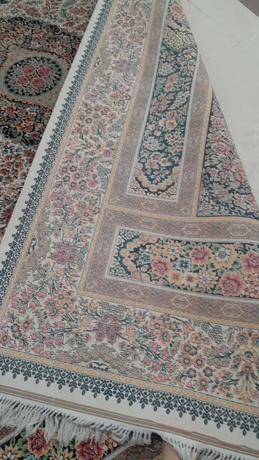 ۲عدد فرش ۹ متری ۱۰ ملیون|فرش|خرمآباد, |دیوار