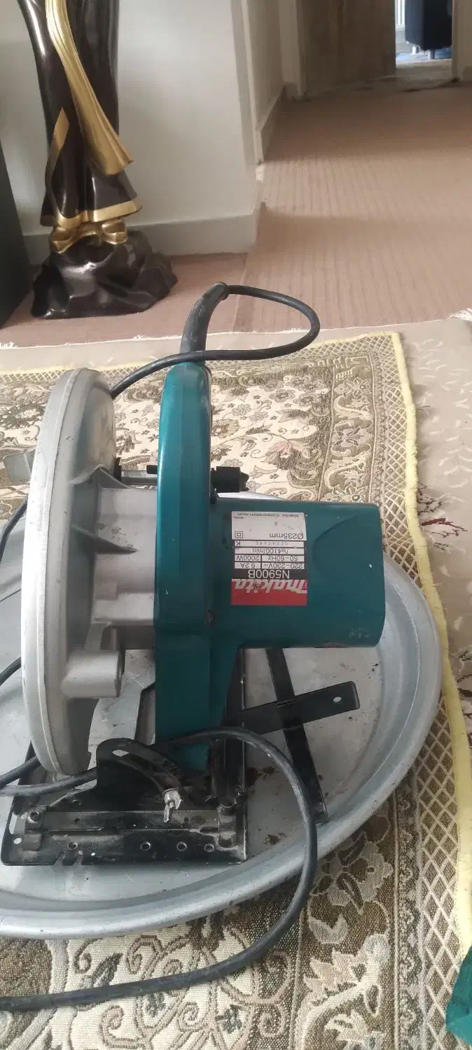 تعدادی ابزار آلات نجاری کارکرده وکاملاسالم|ابزارآلات|تهران, مجیدآباد|دیوار