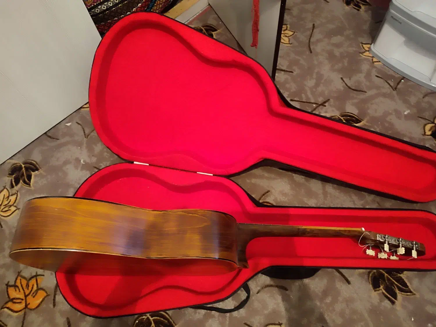 گیتار آمورشی|گیتار، بیس، امپلیفایر|کرمانشاه, |دیوار