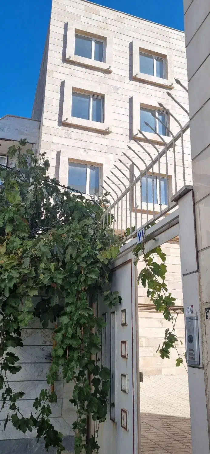 آپارتمان نوساز آسانسوردار تک واحدی فازیک منطقه یک|فروش آپارتمان|محمدیه-قزوین, |دیوار