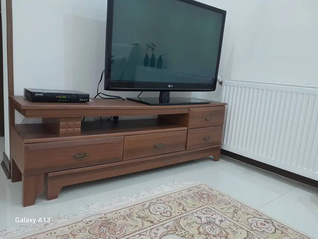 میز t v|میز تحریر و کامپیوتر|شیراز, فرهنگ شهر|دیوار