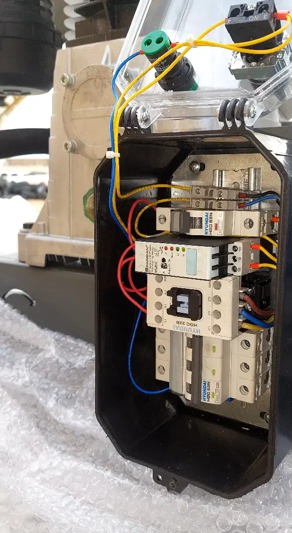 برقکارصنعتی برقکاری ساختمان عیب یابی برقکشی24ساعته|خدمات پیشه و مهارت|دزفول, |دیوار