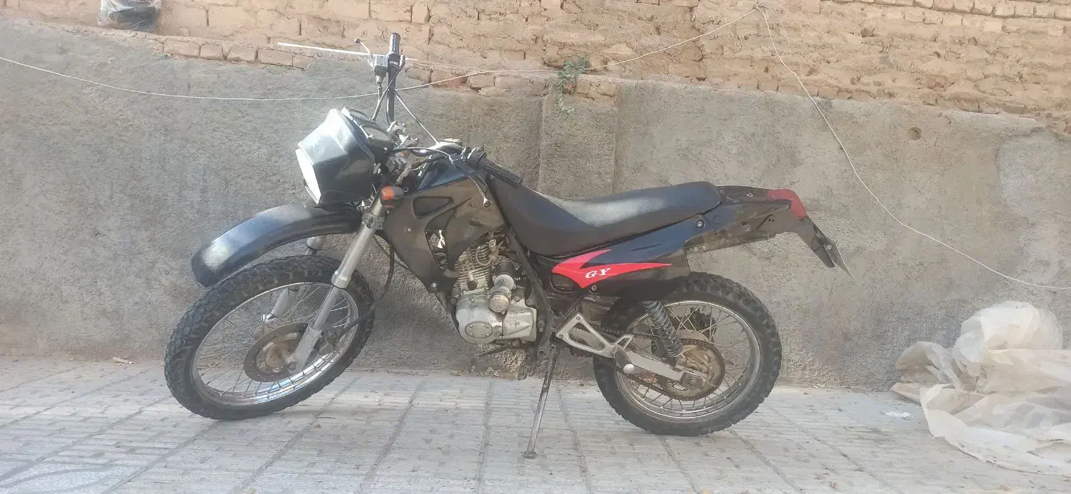 تریل پیشرو 200|موتورسیکلت|اسفراین, |دیوار