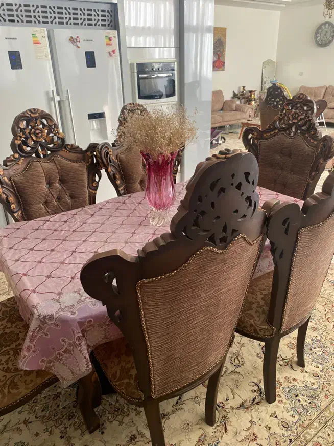 مبل سلطنتی ۷ نفره با دو میزبان وناهارخوری|مبلمان خانگی و میز عسلی|نجف‌آباد, امام خمینی|دیوار