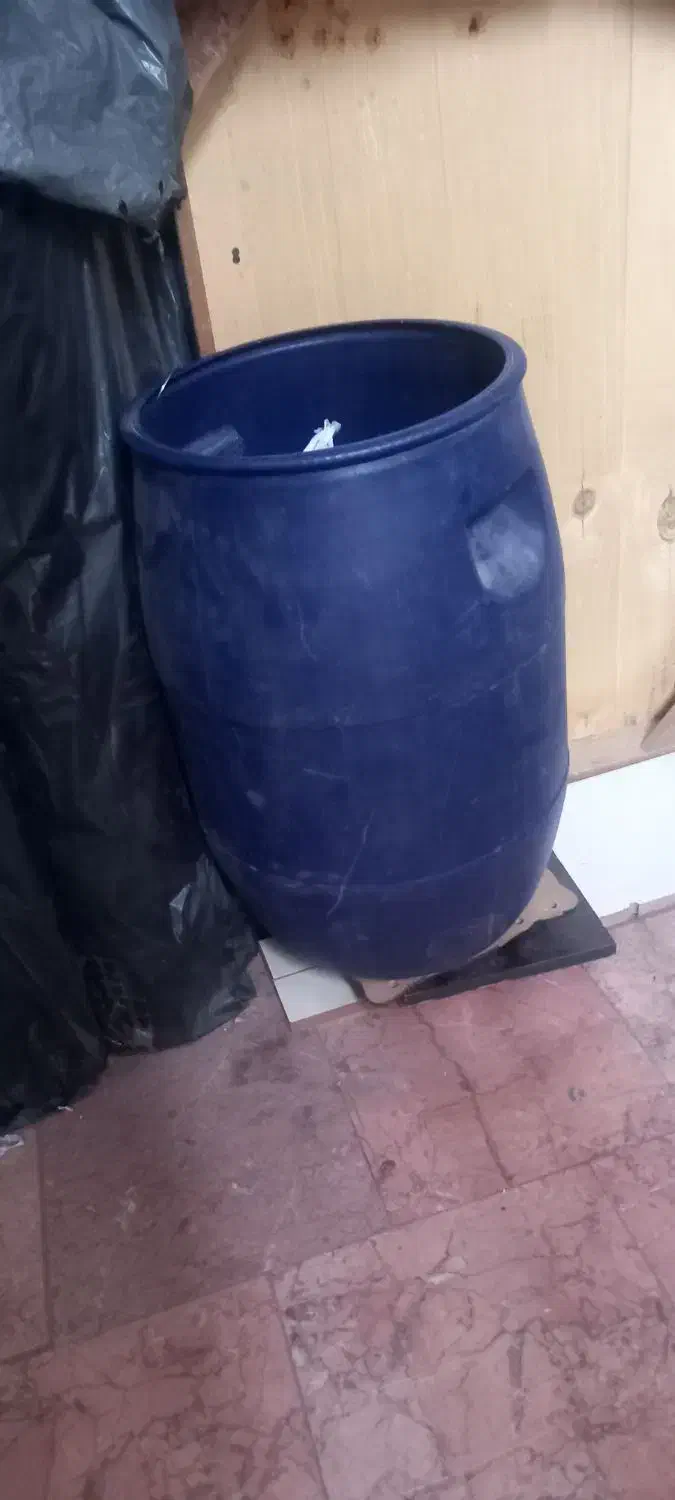 دبه|ظروف نگهدارنده، پلاستیکی، یک‌بارمصرف|تهران, شهرک فردوس (حسینی)|دیوار