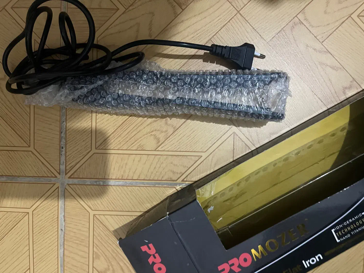 ویو مو پروموزر|آرایشی، بهداشتی، درمانی|رشت, فرزانه|دیوار