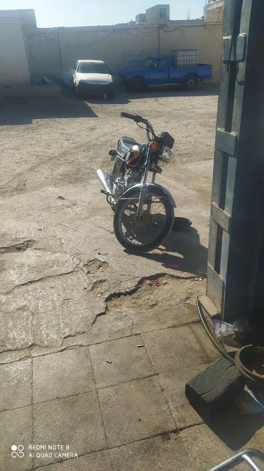 فروش فوری موتور ۱۲۵ کارت سوخت فعال|موتورسیکلت|شهرضا, |دیوار