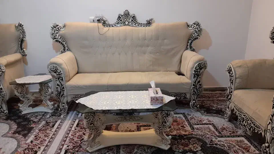 مبل راحتی سلطنتی|مبلمان خانگی و میز عسلی|قرچک, میرزائی جنوبی|دیوار