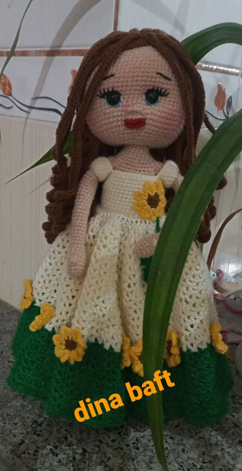 عروسک بافتنی|اسباببازی|اشکذر, |دیوار