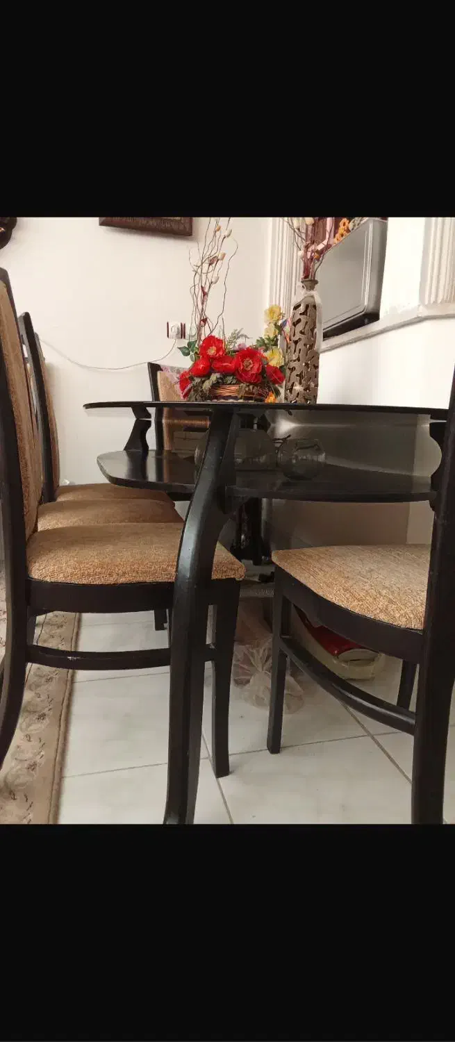 میزنهارخوری|میز و صندلی غذاخوری|بیرجند, |دیوار