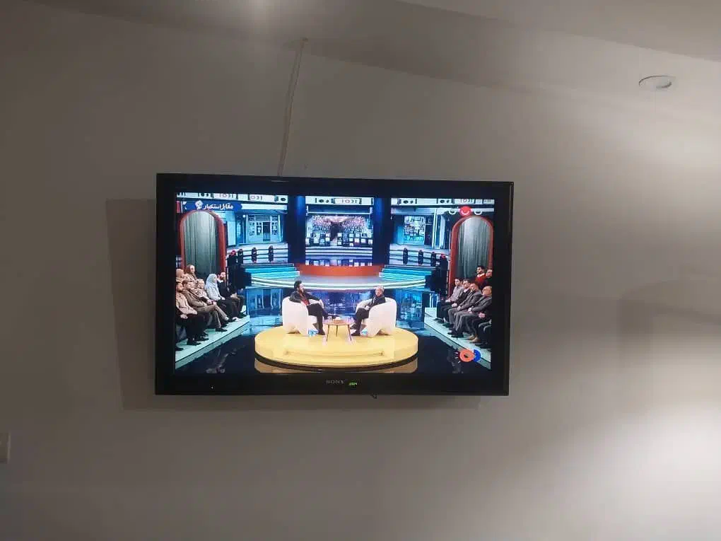 ال سی دی ۴۲ اینچ سونی|تلویزیون و پروژکتور|ساری, |دیوار