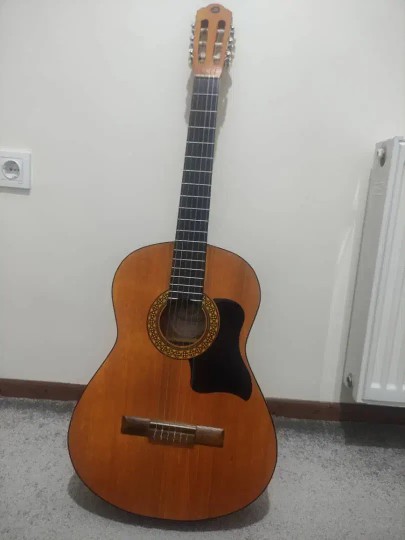 تلویزیون لپ تاب دوچرخه میل باستانی،گیتار،جک|تلویزیون و پروژکتور|گرمدره, |دیوار