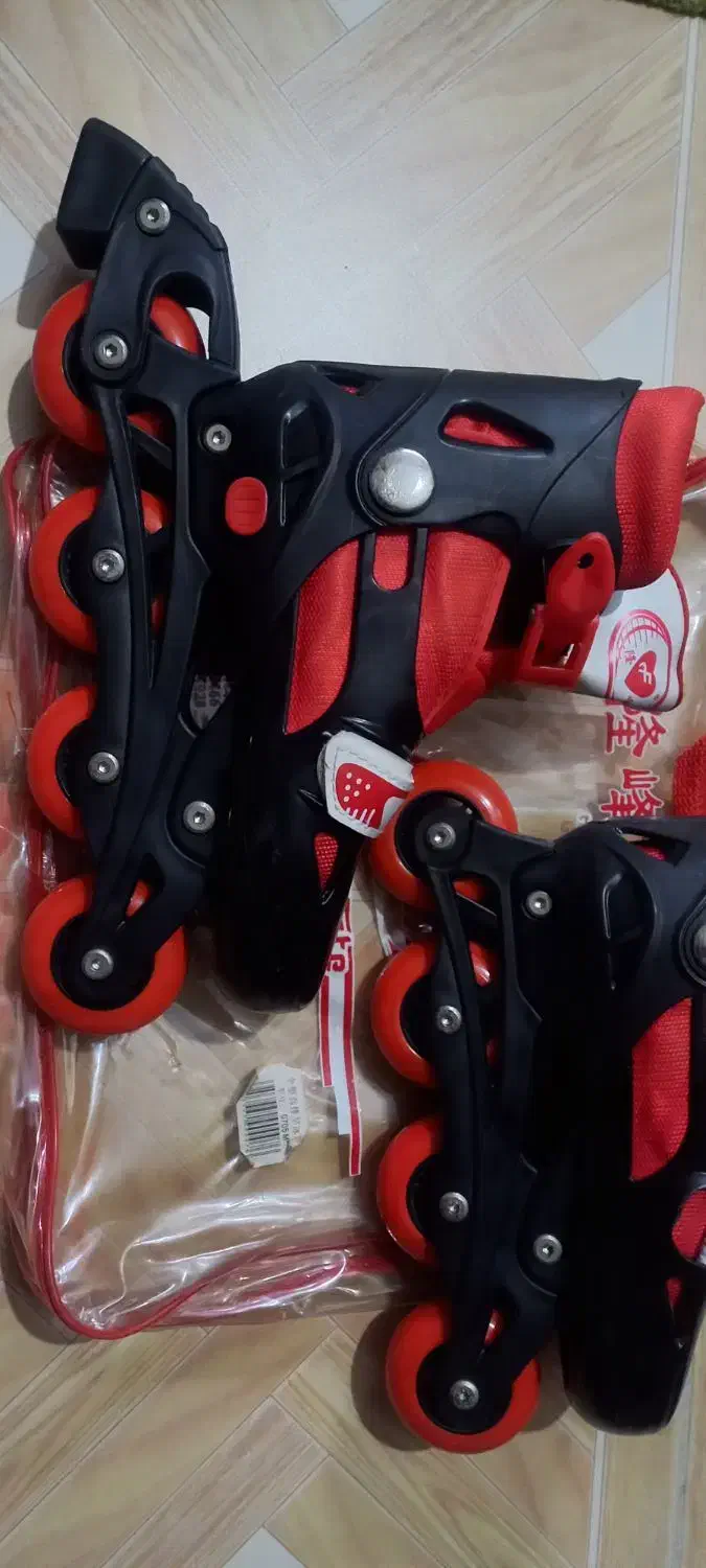 کفش اسکیت|دوچرخه، اسکیت، اسکوتر|لاهیجان, طالقانی|دیوار