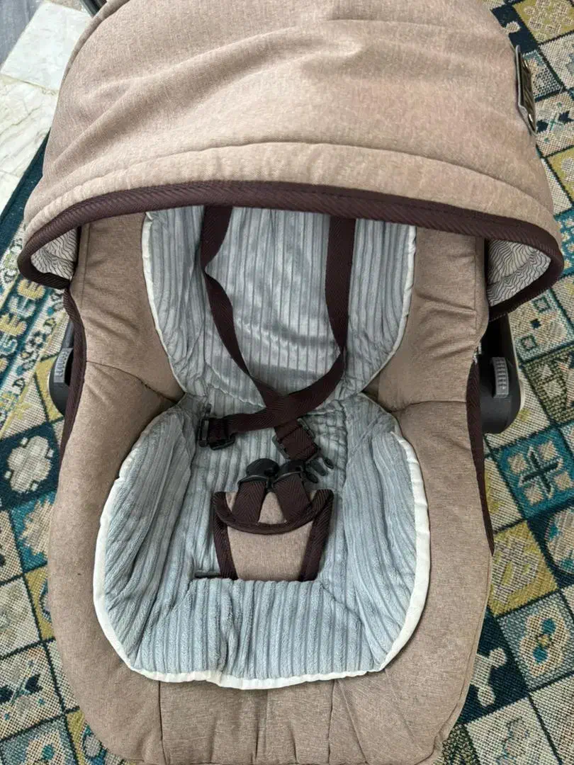 گهواره و کریر نوزاد|کالسکه و لوازم جانبی|رشت, حمیدیان|دیوار