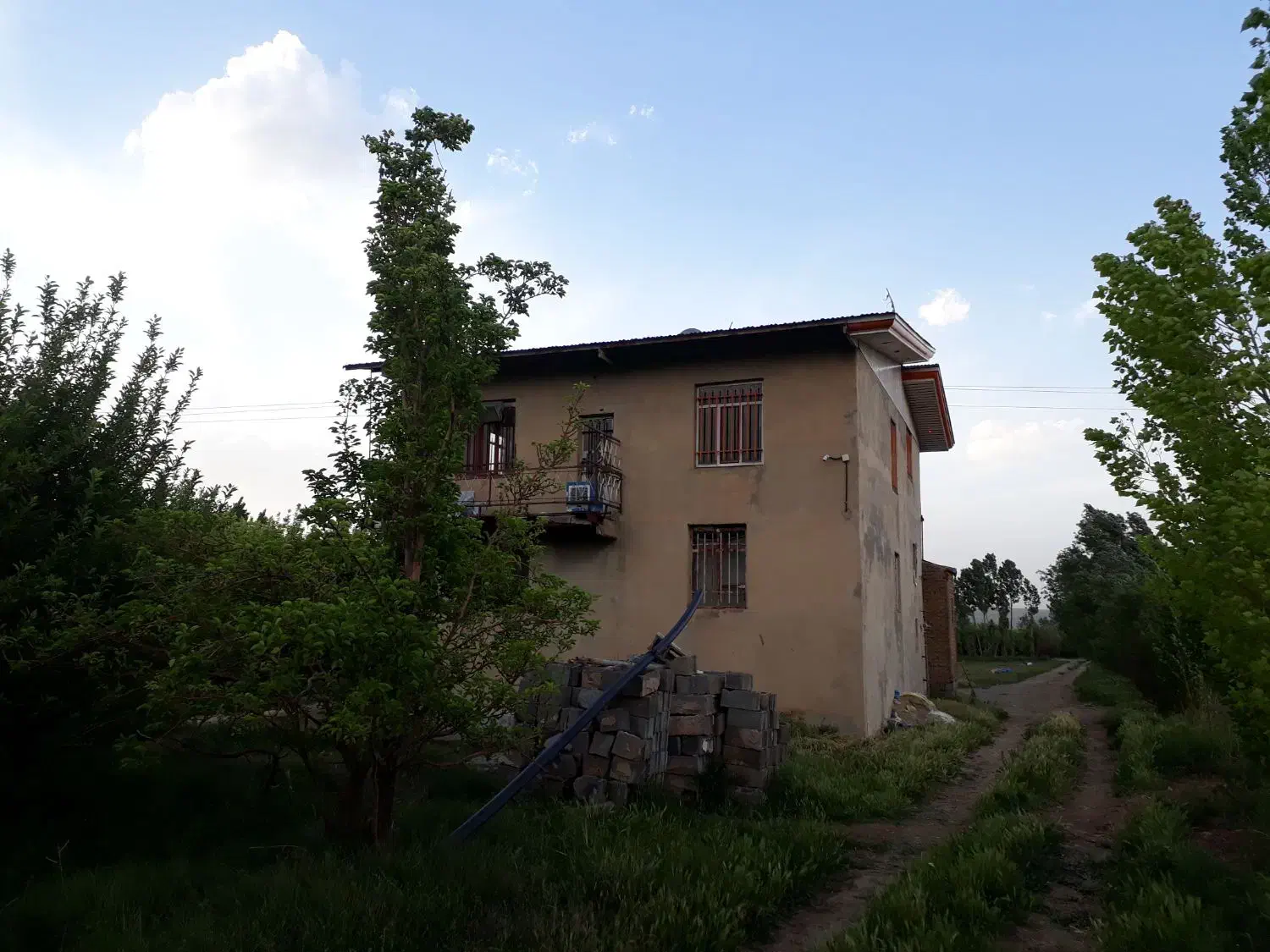 اجاره ویلا در روستای بندیزه|اجارهٔ خانه و ویلا|اشترینان, |دیوار