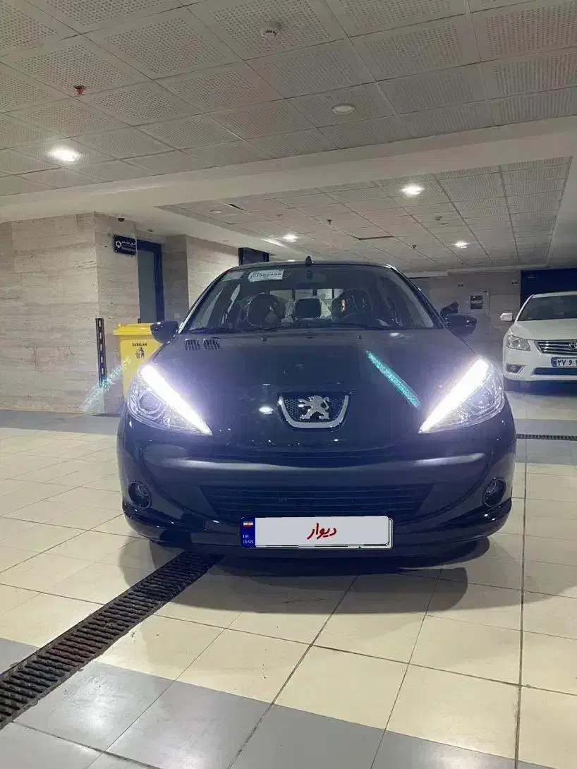 فروش خودرو پژو ۲۰۷ مدل ۴۰۱|خودرو سواری و وانت|شیراز, میرزاکوچک خان|دیوار
