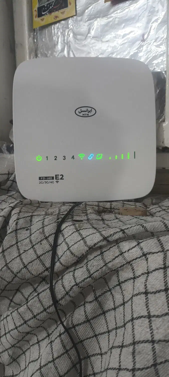 مودم ایرانسل e2 آنلاک|مودم و تجهیزات شبکه|عسلویه, |دیوار