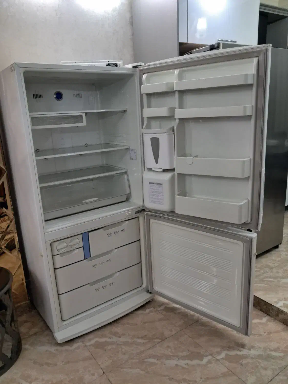 یخچال فریزراسنوامدل E2600درحد|یخچال و فریزر|گلستان (تهران), |دیوار