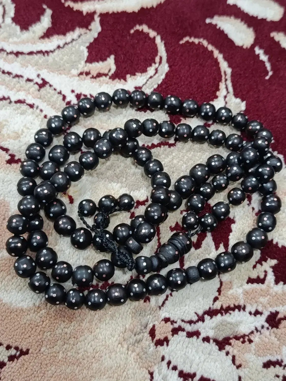 تسبیح  زندان باف|بدلیجات|بندر امام خمینی, |دیوار