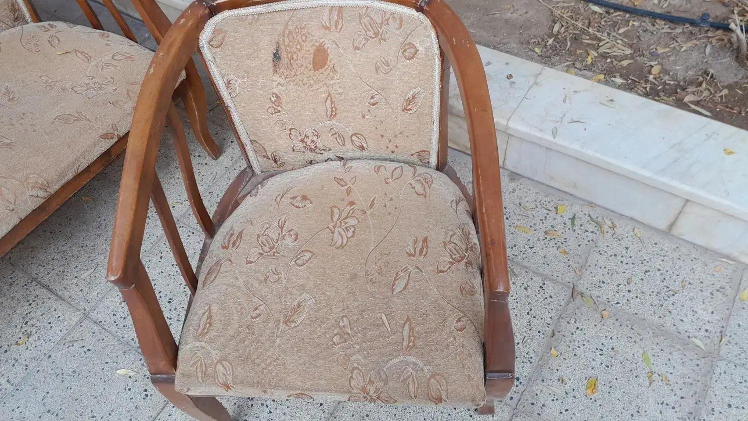 مبل ۵ نفره|مبلمان خانگی و میز عسلی|قم, بکایی|دیوار