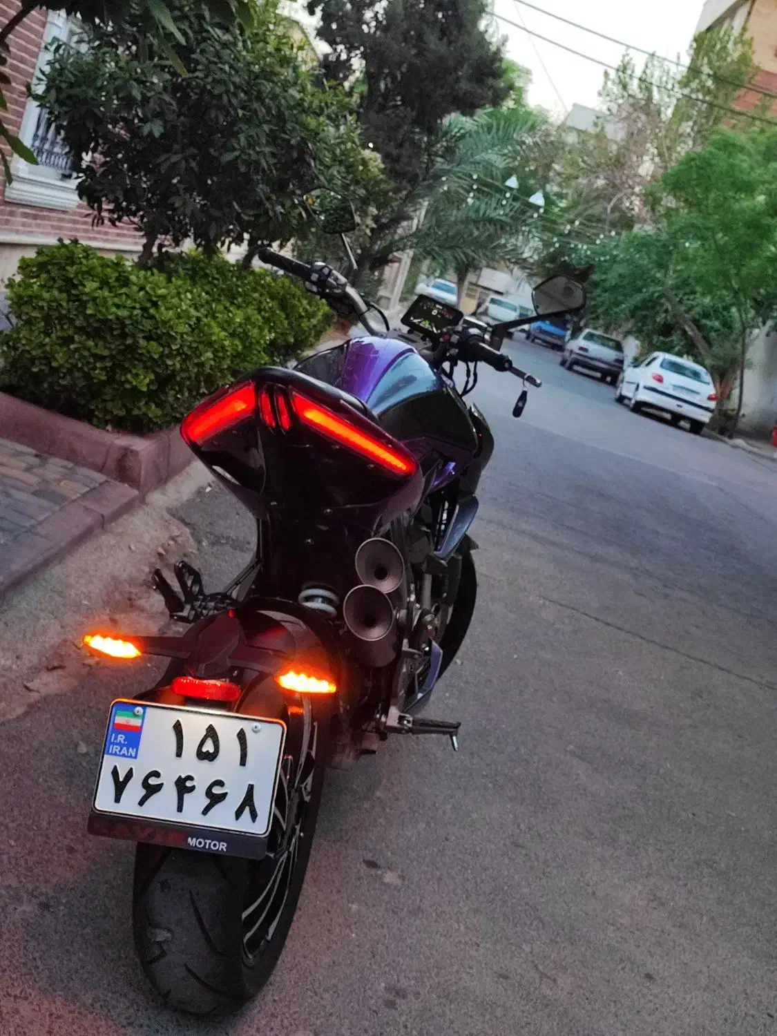 موتور زونتس Z4 r 250 مشابه صفر|موتورسیکلت|قم, منبع آب|دیوار