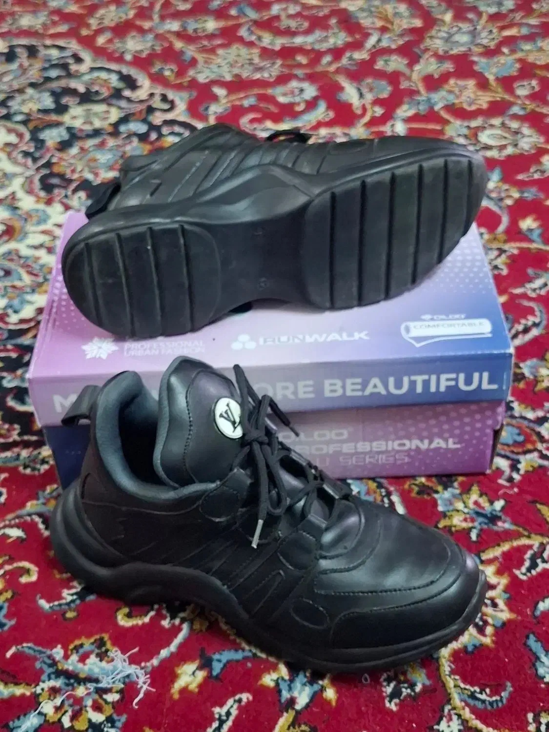 کفش راحتی اعلا|کیف، کفش، کمربند|بوشهر, |دیوار