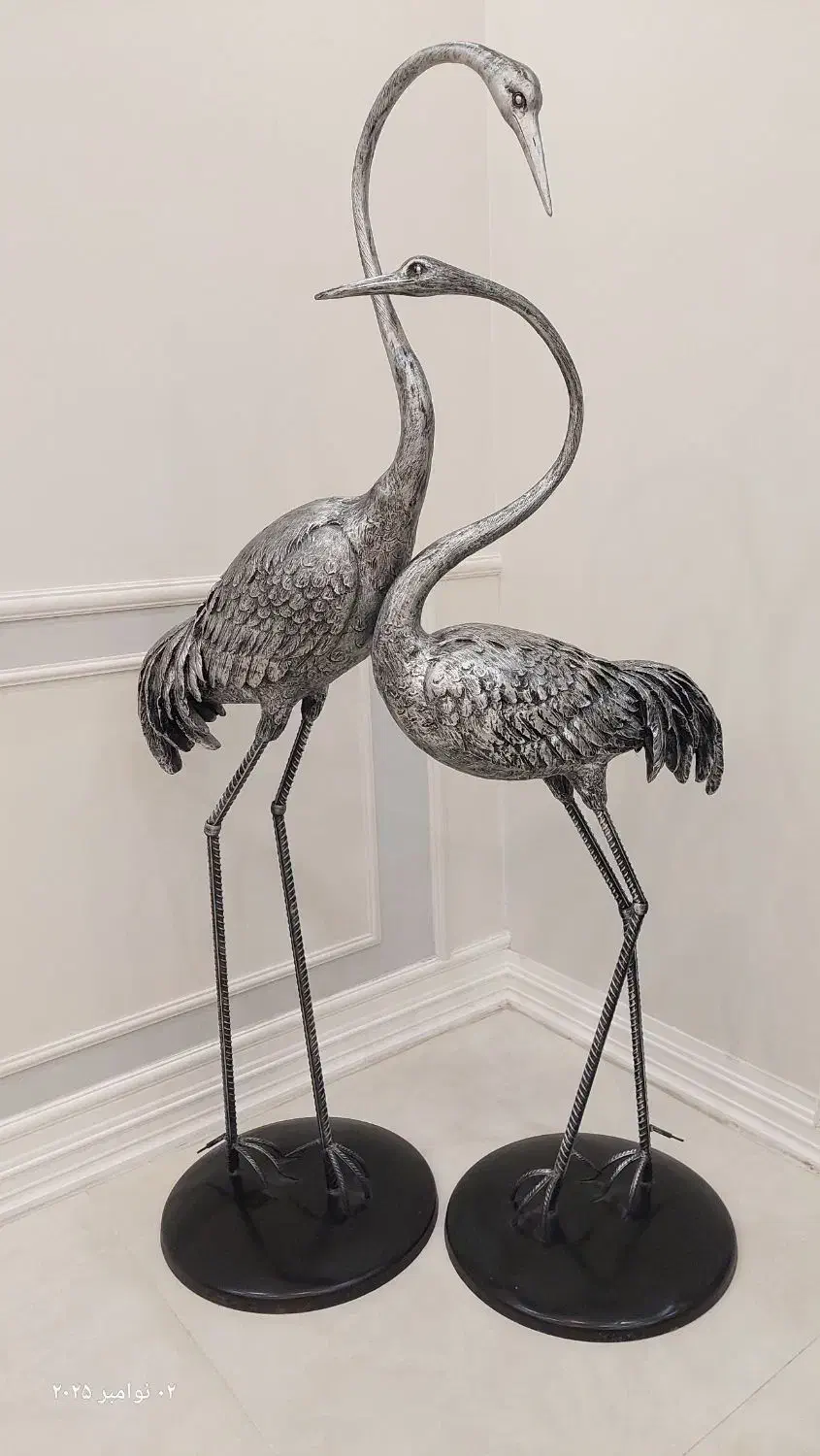 تندیس قوهای زیبا (طوسی رنگ)|مجسمه، تندیس، ماکت|مشهد, رضاشهر|دیوار