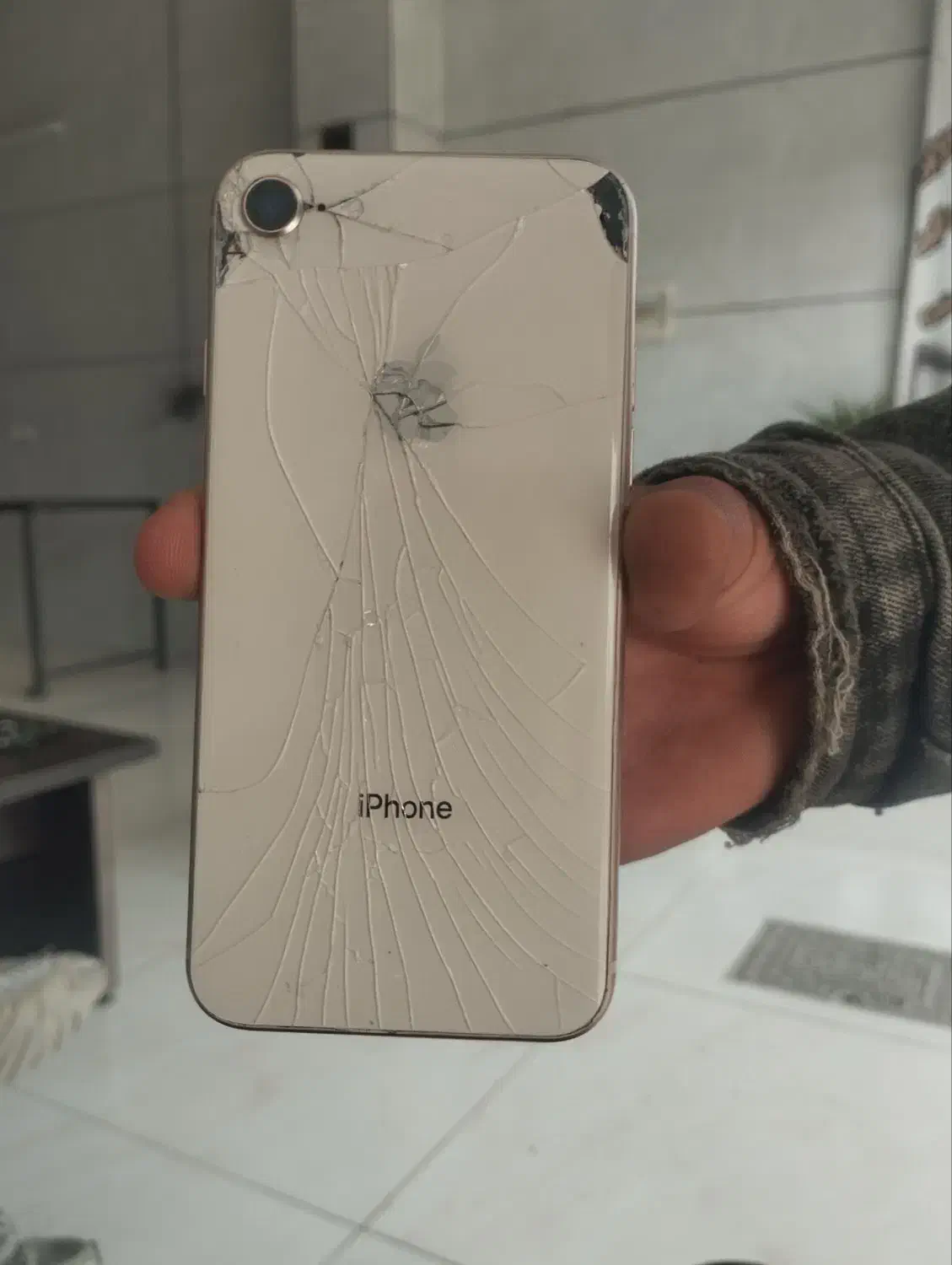 آیفون ۸|موبایل|اصفهان, طاحونه|دیوار