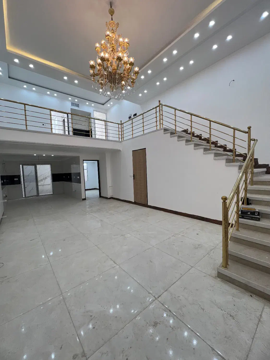 منزل نوساز/سه خواب /بلوار نواب /دوبلکس|فروش خانه و ویلا|یزد, |دیوار