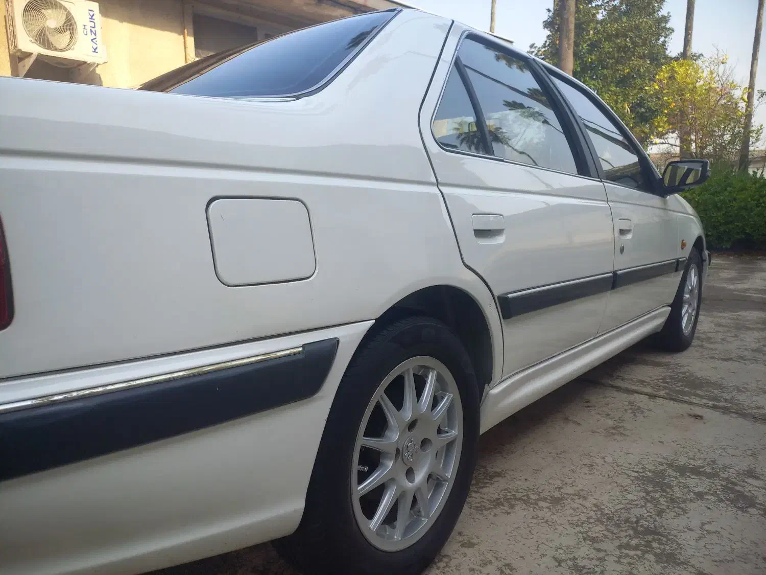 پژو پارس xu7 بدون رنگ|خودرو سواری و وانت|رشت, نیروی دریایی|دیوار