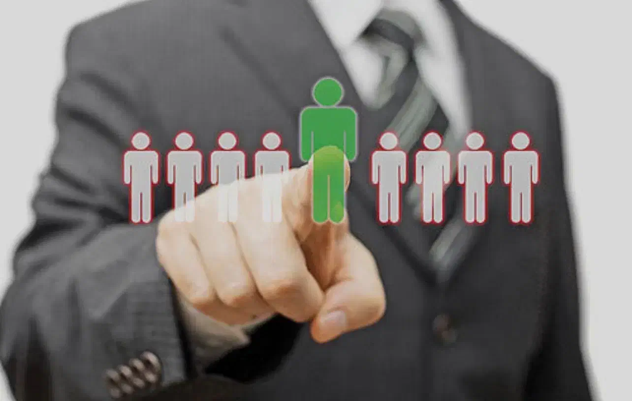 استخدام نیروی فروش خانم در شرکت ساختمانی|استخدام بازاریابی و فروش|شیراز, نیایش|دیوار