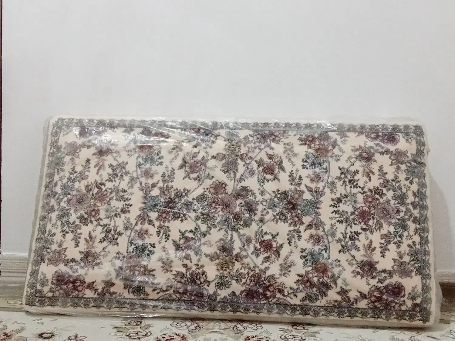 پشتی نونو|پشتی|کرمانشاه, |دیوار