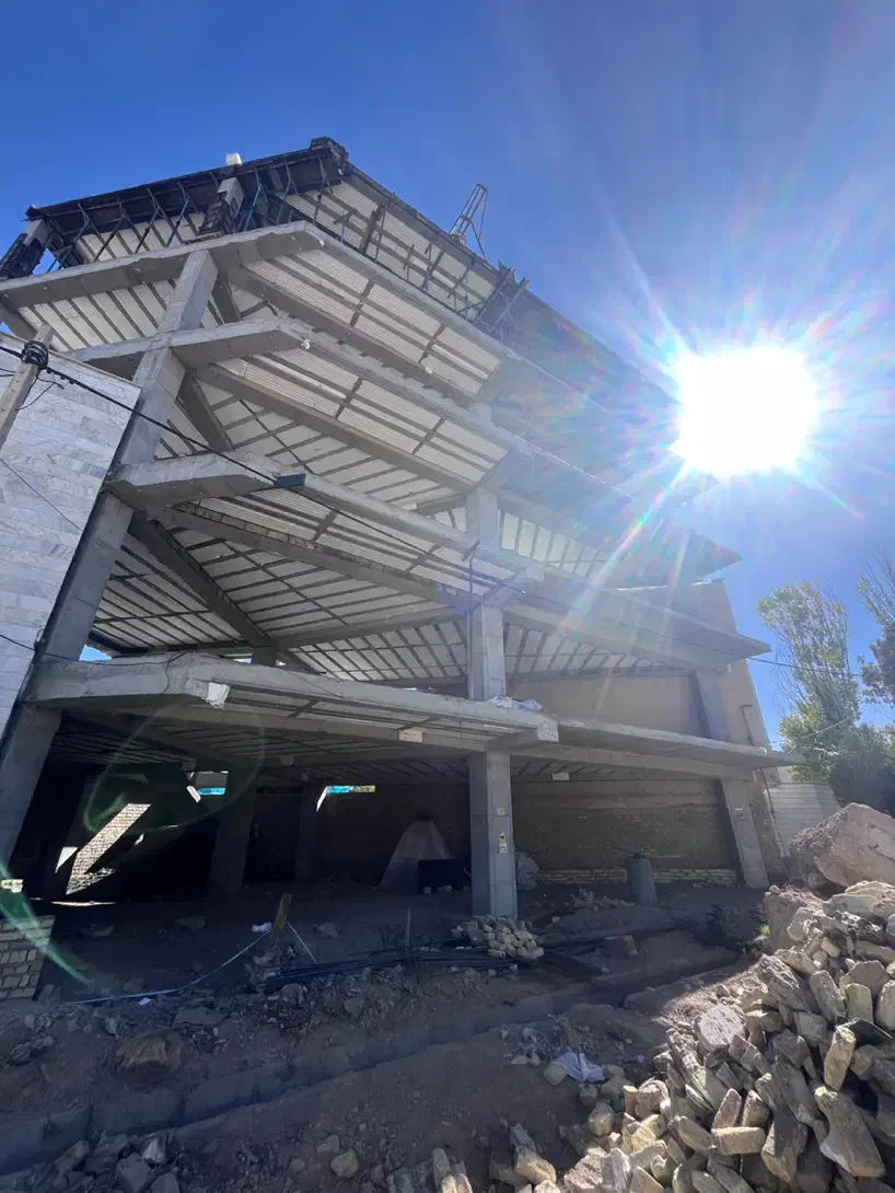 پیش خرید/میدان معلم/متریال درجه ۱/سازنده رزومه دار|پیش‌فروش املاک|ابهر, |دیوار