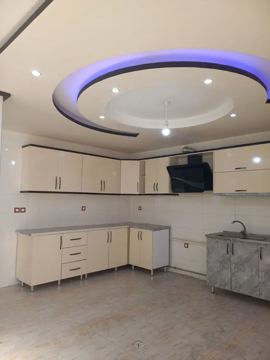 رهن واجاره خانه هم کف شمالی ۲۰۰ متر|اجارهٔ خانه و ویلا|خوی, |دیوار