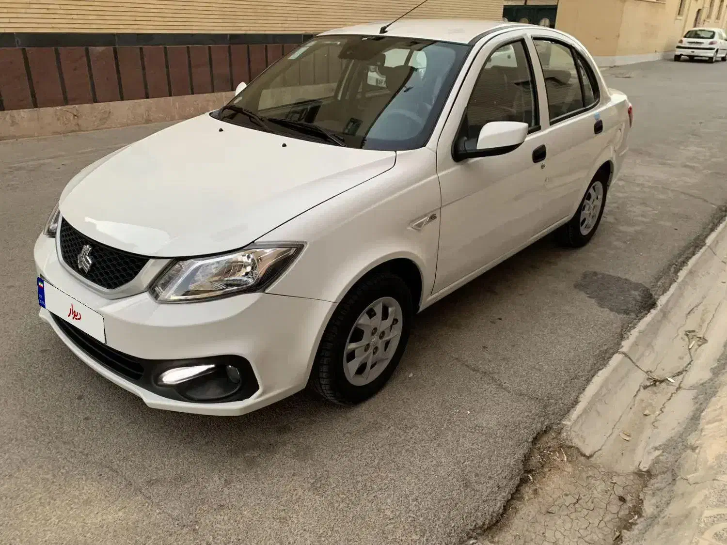 ساینا اس مدل ۱۴۰۳|خودرو سواری و وانت|شاهین‌شهر, سعدی جنوبی|دیوار