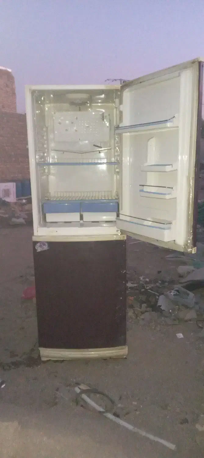 یخچال|یخچال و فریزر|ساوه, |دیوار