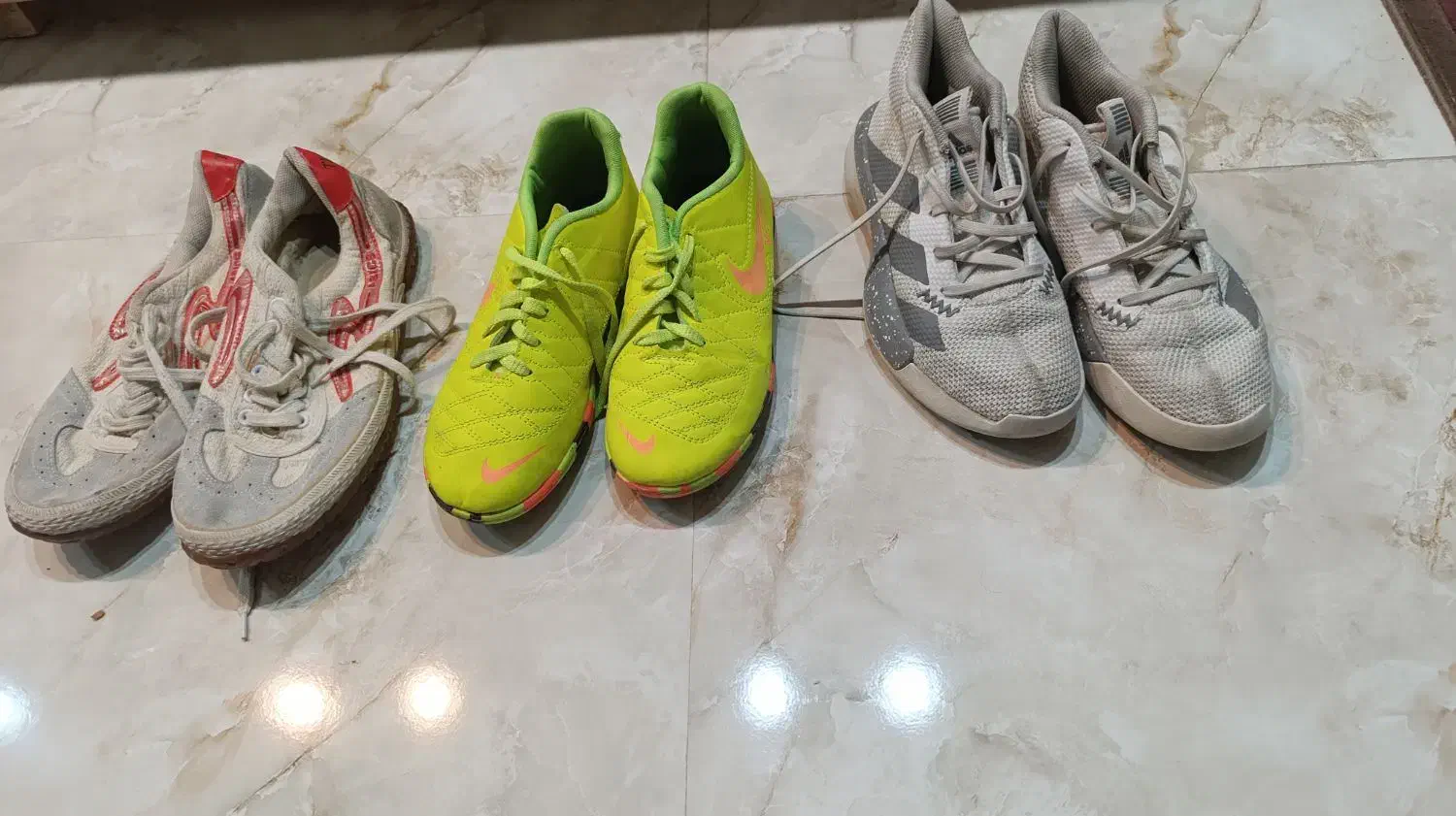 کفش اسکیت همراه با وسایل کامل|دوچرخه، اسکیت، اسکوتر|سنندج, |دیوار