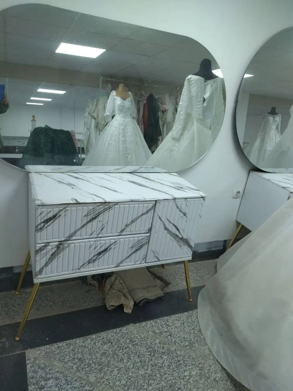 فروش  میز آینه زهک|بوفه، ویترین، کنسول|زهک, |دیوار