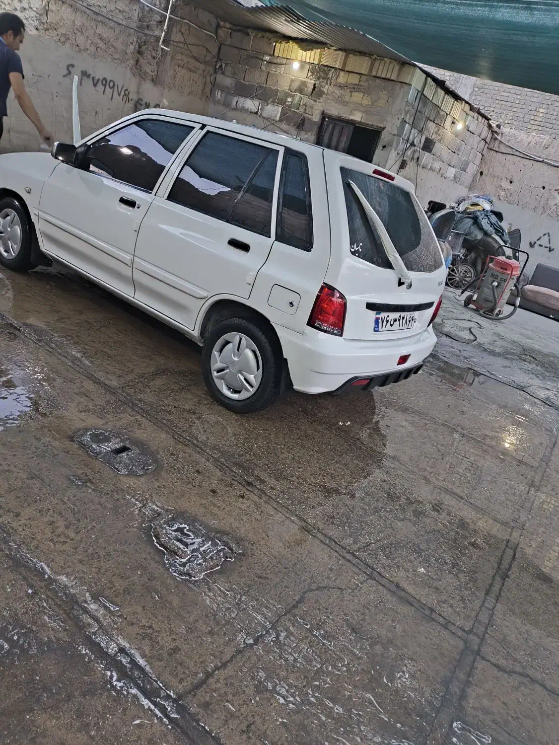 111مدل 98|خودرو سواری و وانت|بافق, |دیوار