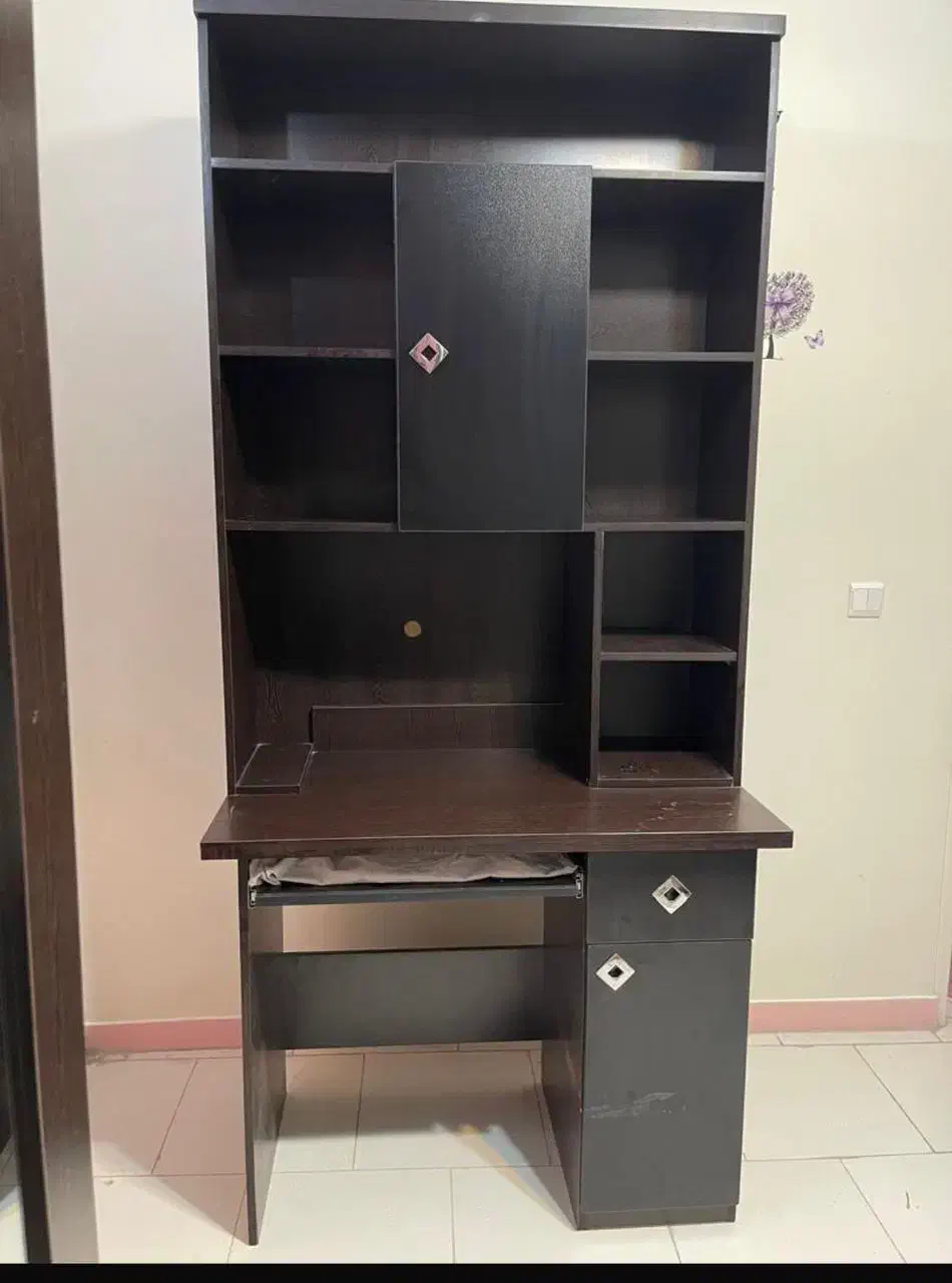 کتابخانه و میز تحریر|کتابخانه، شلف، قفسه‌های دیواری|تهران, حشمتیه|دیوار