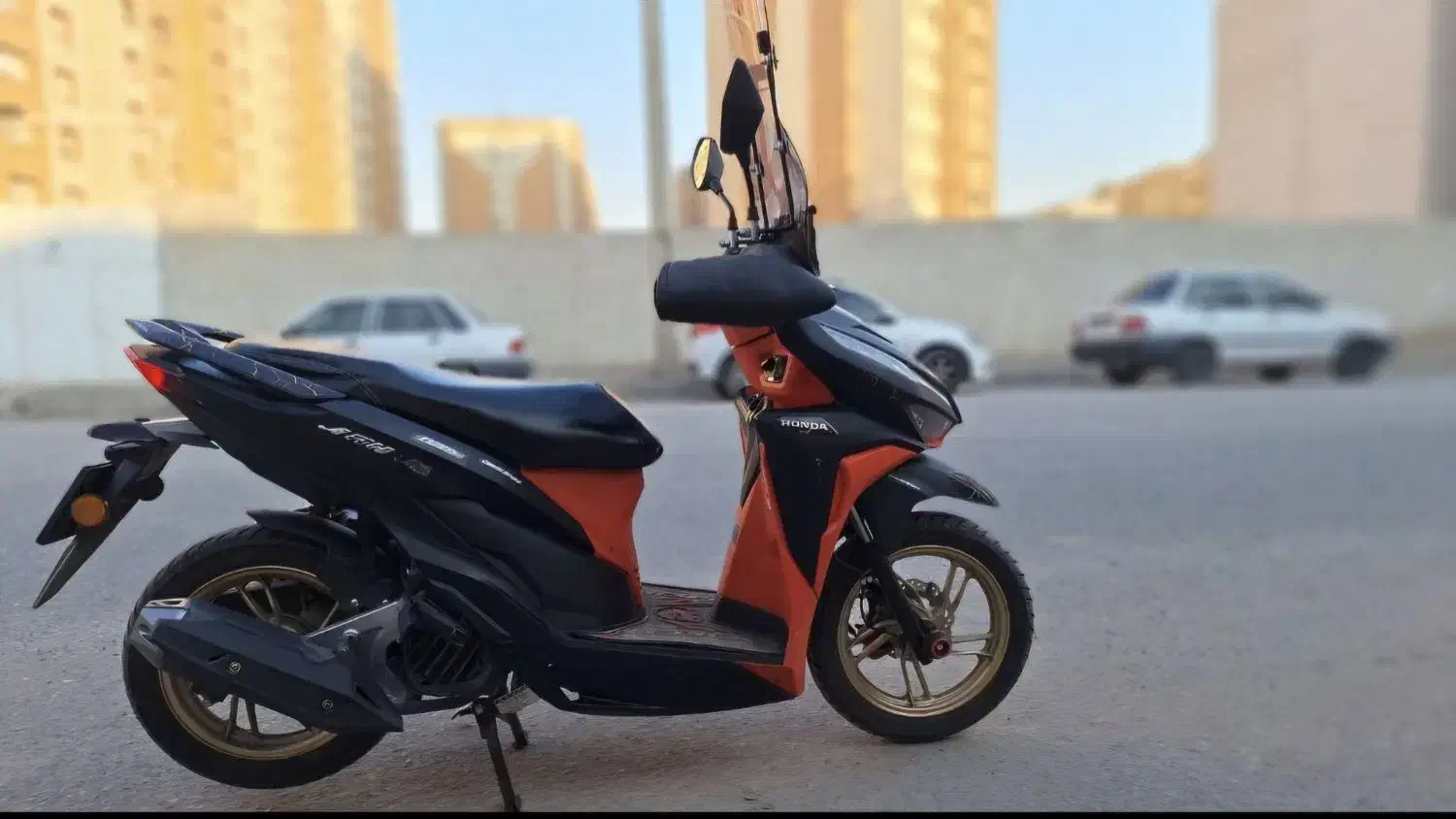 کلیک 150|موتورسیکلت|قم, بنیاد|دیوار