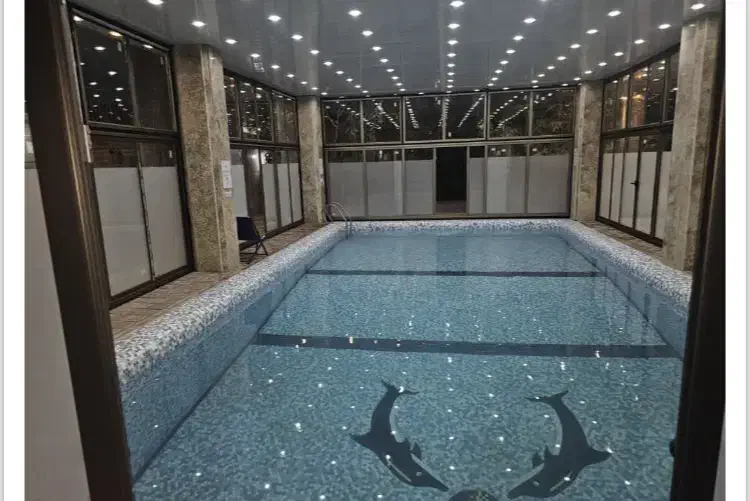 اجاره روزانه ویلای نسترن(شیرازباما)|اجارهٔ کوتاه‌مدت ویلا و باغ|شیراز, انجیره|دیوار