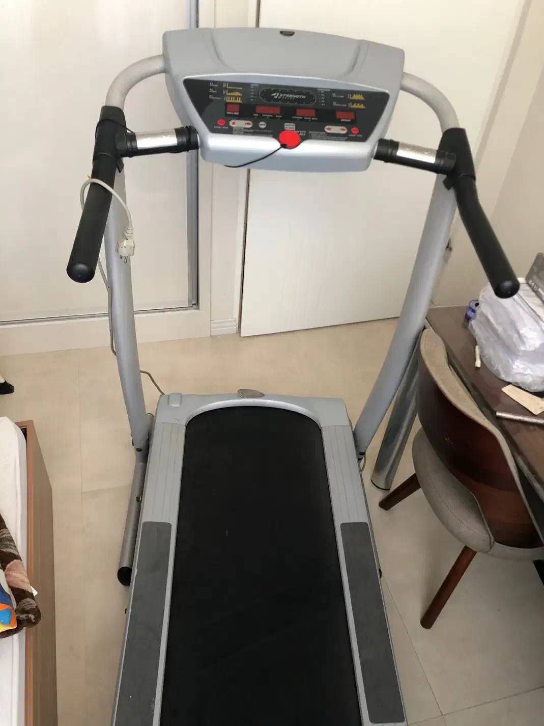 تردمیل با تحمل وزن ۱۳۰ کیلو گرم|تجهیزات ورزشی|همدان, |دیوار