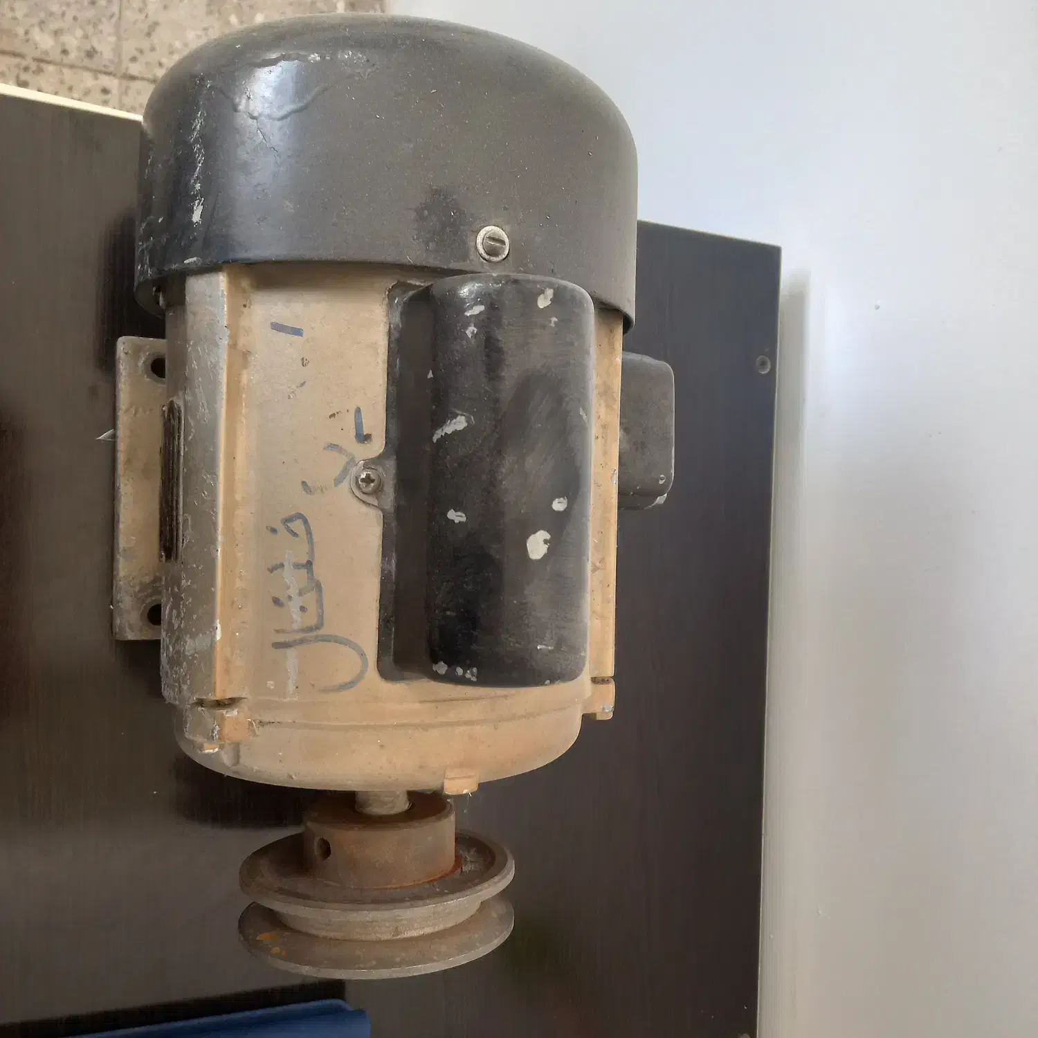 دینام|ماشین‌آلات صنعتی|خلخال, |دیوار