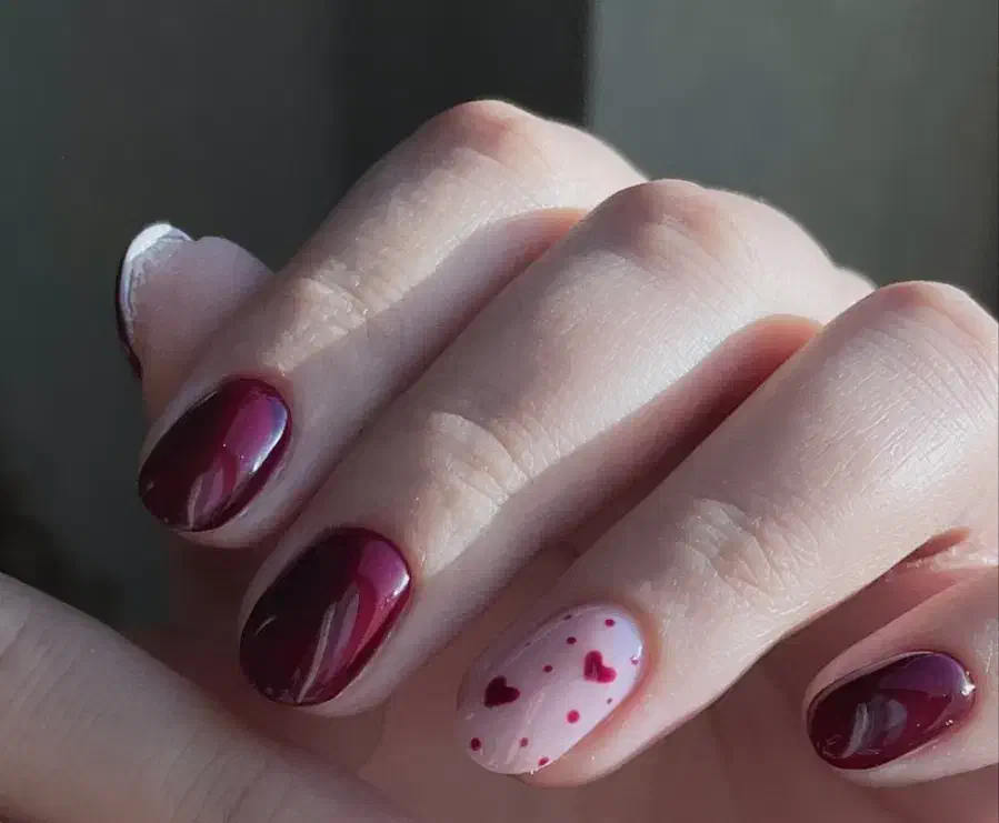 کاشت حرفه ای ناخن|خدمات آرایشگری و زیبایی|یاسوج, |دیوار