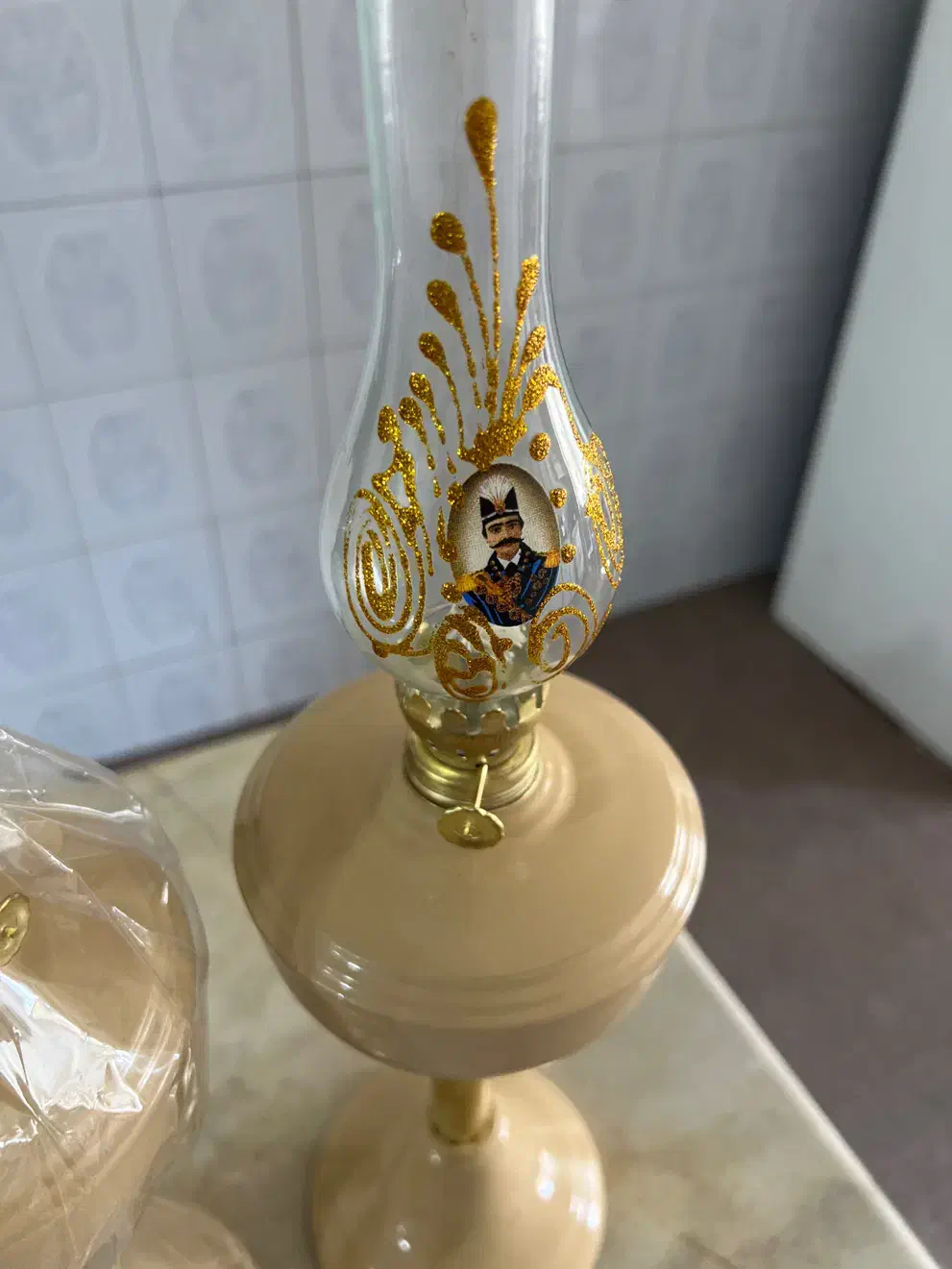 چراغ گرد سوز معروف به لمپا|کلکسیون اشیاء عتیقه|شیراز, معالی‌آباد|دیوار