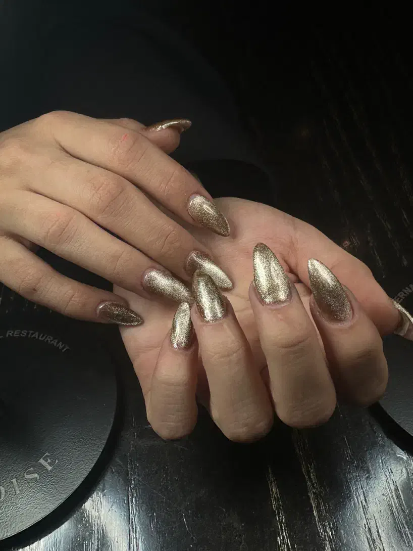 کاشت ناخن با متد روز (تخفیف شب یلدایی)|خدمات آرایشگری و زیبایی|کرمانشاه, |دیوار