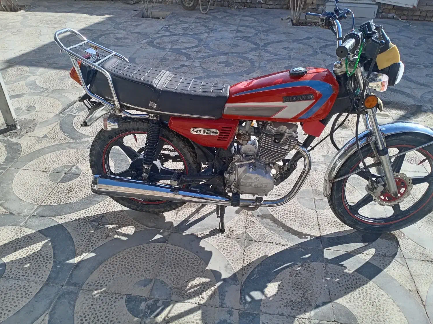 موتور|موتورسیکلت|تربت‌حیدریه, پائین ولایت|دیوار