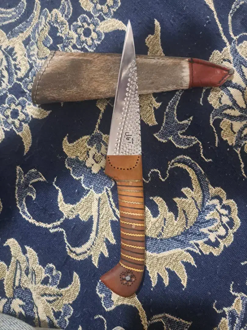 چاقو ۲۷ سانتی زد زنگ|کوهنوردی و کمپینگ|قرچک, زیبا شهر|دیوار