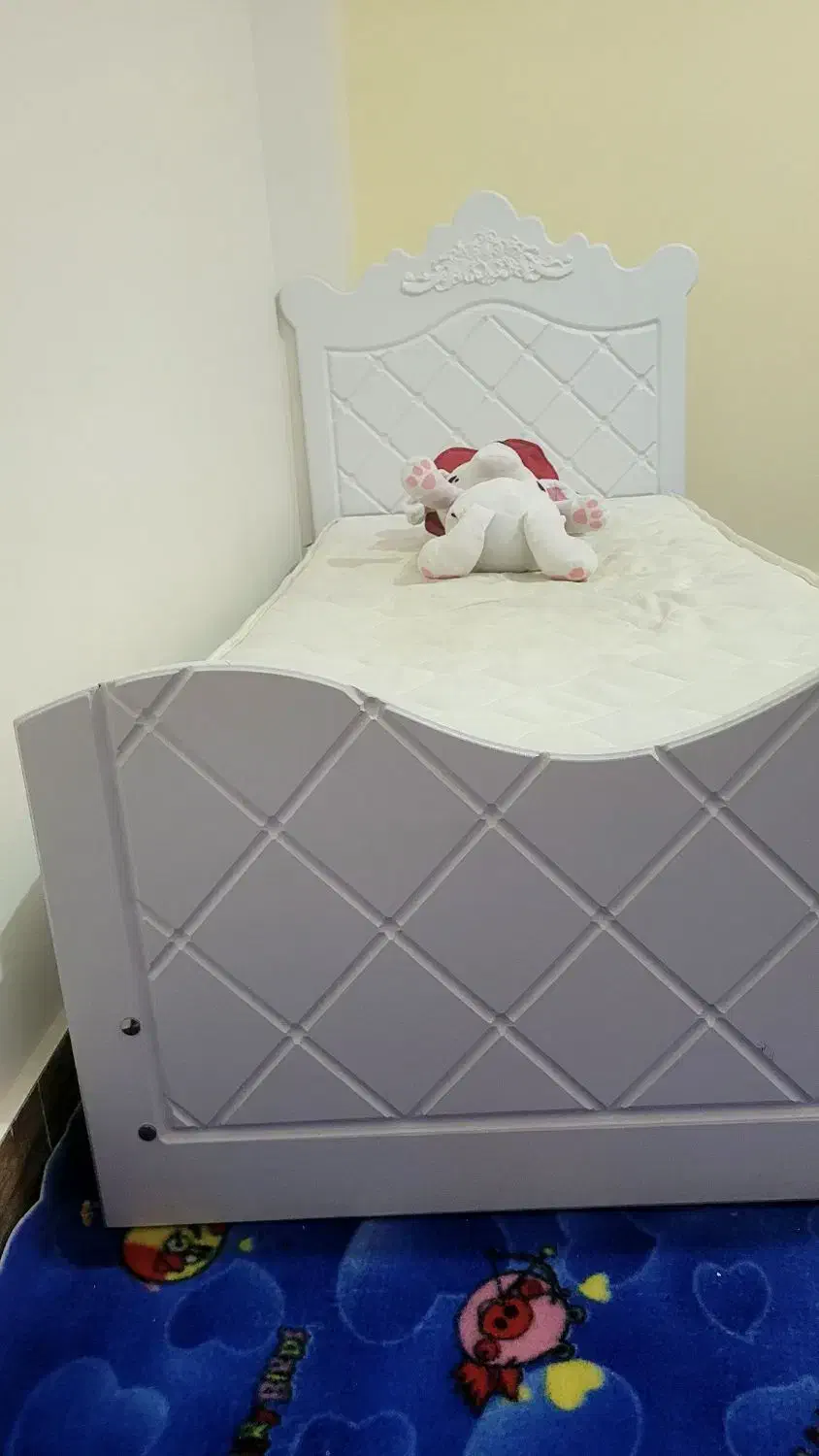 تخت خواب|تشک تختخواب|بروجرد, |دیوار